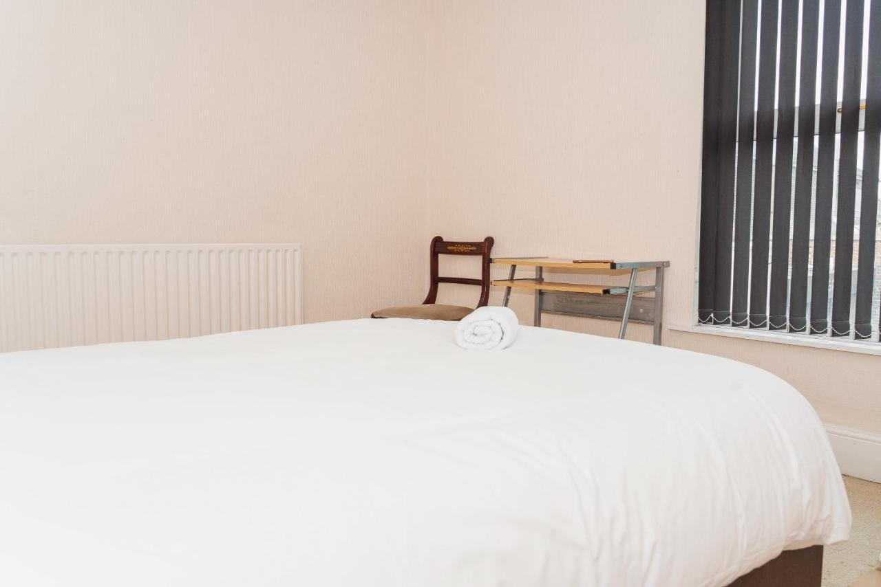 Вилла Hanley Park House Stoke-on-Trent Экстерьер фото