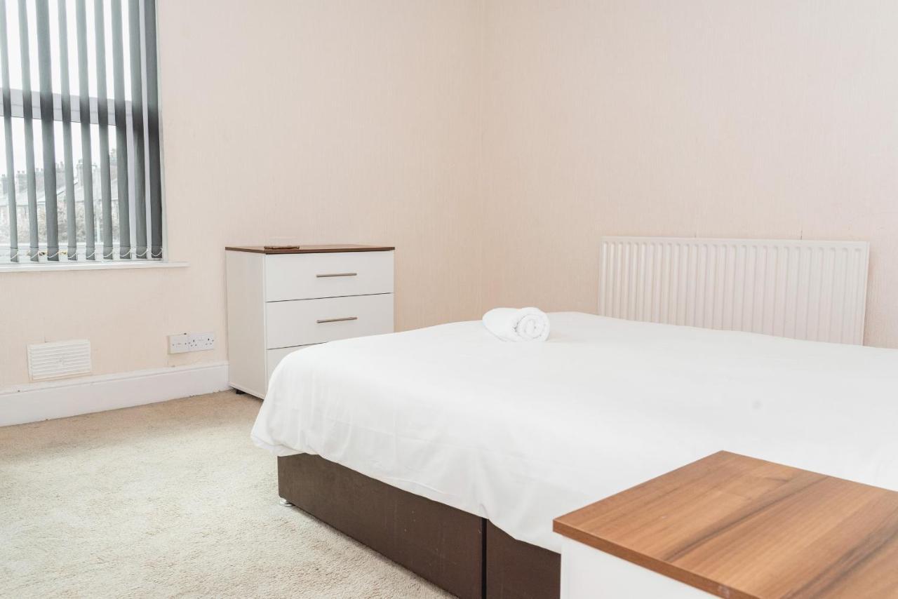 Вилла Hanley Park House Stoke-on-Trent Экстерьер фото