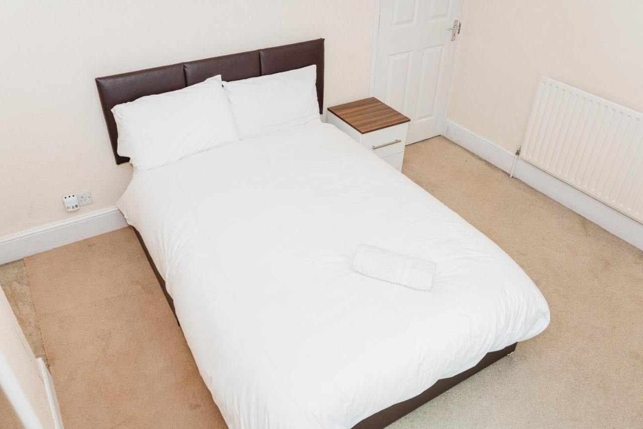 Вилла Hanley Park House Stoke-on-Trent Экстерьер фото